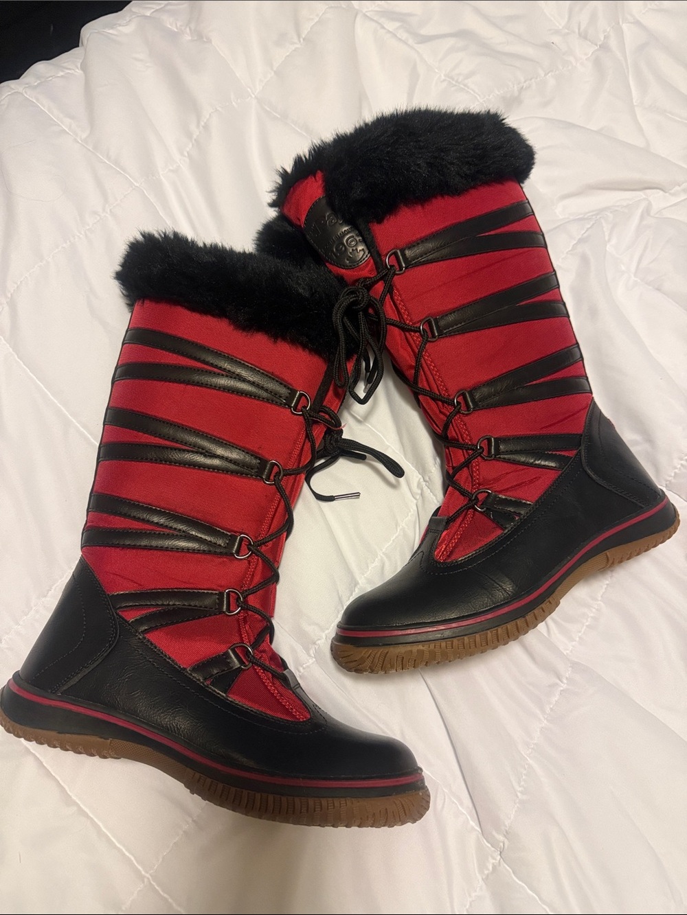 Women's Pajar waterproof Red and Black Winter Lace-Up Boots - Faux Fur Trim
